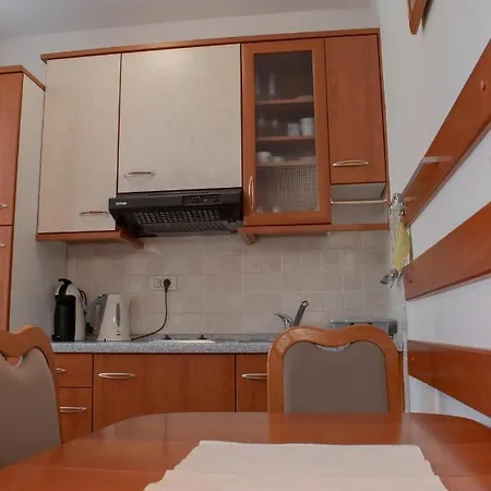 Apartma Gojzar Apartamento